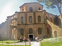        2015