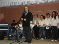  28  2011